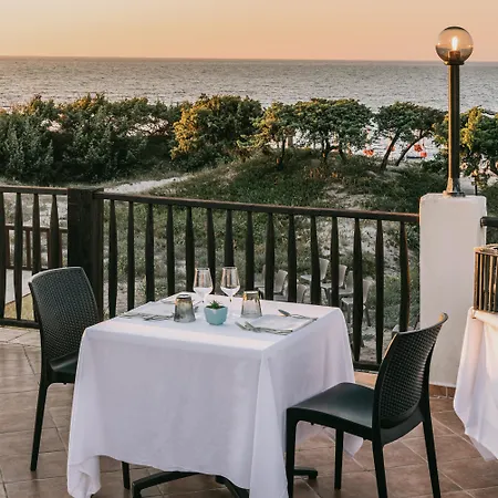 Mclub Del Golfo Hotel 4*