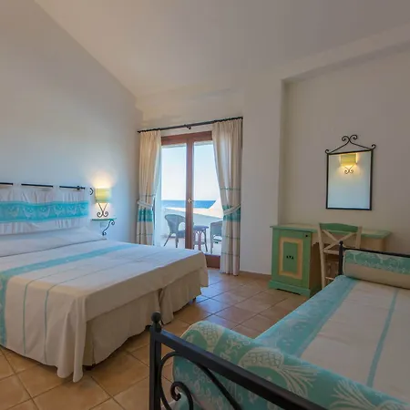 Mclub Del Golfo Hotel